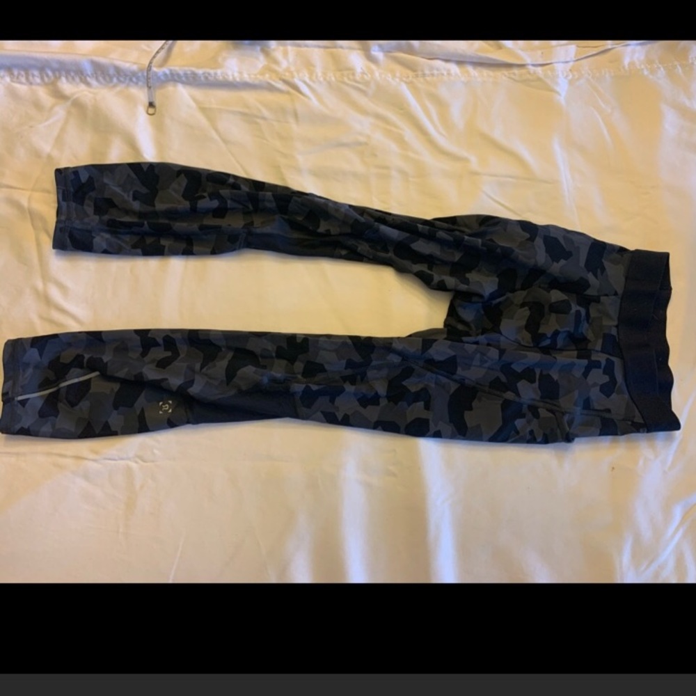 Lululemon Surge Tight Small Camo